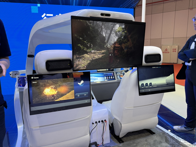 “抢跑”下一代架构，英特尔为了车载市场，拼了